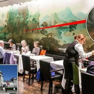 Huge Mural Was Painted 100 Years Ago, But Now The Restaurant Is Closing Because It’s “Offensive”