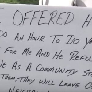 Man rejected by panhandler after offering honest work