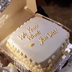 No One Shows Up to Old Woman’s Birthday Except a Courier with a Cake That Reads, ‘We Know What You Did’ No One Shows Up to Old Woman’s Birthday Except a Courier with a Cake That Reads, ‘We Know What You Did’
